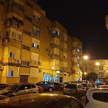 Beautiful And Cozy Apartment In Seville. מראה חיצוני תמונה
