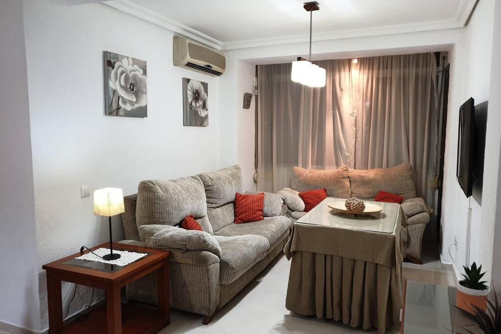 Beautiful And Cozy Apartment In Seville. מראה חיצוני תמונה